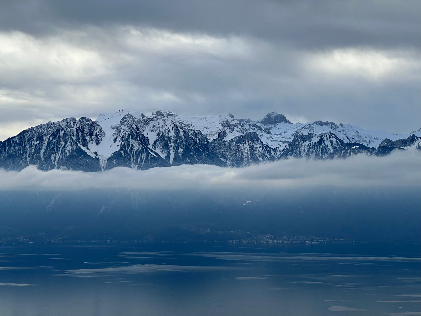 Vue sur le lac Léman depuis le Mont Pèlerin